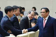 政府总理范明正会见越南驻外使团团长【组图】