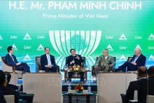26日上午，2025年东盟未来论坛高级别全体会议举行，政府总理范明正、马来西亚总理安瓦尔·易卜拉欣、新西兰总理克里斯托弗·拉克森和东帝汶总统若泽·拉莫斯-奥尔塔等出席会议。（图片来源：越通社）