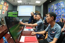 为越南裁判员培训视频助理裁判技术。