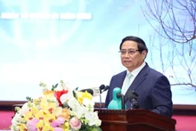 范明正总理在会议上发表讲话。（图片来源：经济时报）