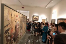 越南美术博物馆推出“亮点之游”参观路线。