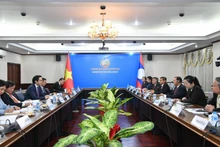 第八次越老外交部政治磋商会场景。