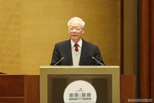 越共中央总书记阮富仲在全国对外工作会议上发表讲话。（图片来源：国际报）