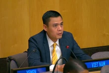 越南常驻联合国代表团团长邓黄江大使。