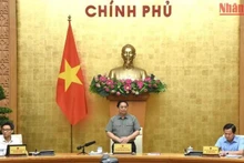 范明正总理主持会议。