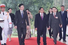 越南政府总理范明正和新加坡总理黄循财。