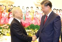 越共中央总书记阮富仲和中共中央总书记、中国国家主席习近平
