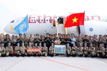 二号工兵队启程赴阿卜耶伊地区执行维和任务。（图片来源：越通社）