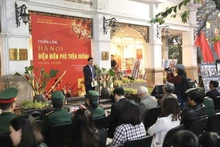 “空中奠边府大捷”展览会开展仪式。（图片来源：越通社）