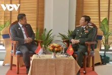 阮新疆上将和印度尼西亚国防副部长。（图片来源：vov.vn）
