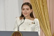 泰国新总理佩通坦·钦那瓦2024年8月18日在泰国曼谷举行的新闻发布会上发表讲话。（图片来源：越通社）