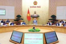 各级行政单位调整重组与地方二级政府组织模式建设工作指导委员会3月13日召开会议。（图片来源：vov.vn）