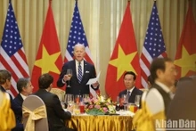美国总统拜登在国宴上发表讲话。