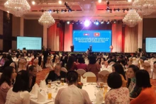 在柬埔寨举行的越南国庆节78周年纪念仪式场景。