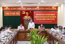 国会主席陈青敏主持会议。（图片来源：越通社）