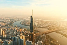 这部短片展现了2025年的胡志明市——一座现代、充满活力、快速发展的城市。