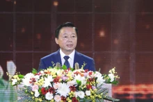 陈红河副总理在仪式上发表讲话。（图片来源：daklak.gov.vn）