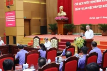 越南国家主席苏林视察最高人民检察院。
