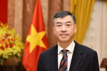 越南驻捷克记者杨怀南。