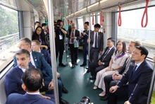 河内城市铁路呠-河内火车站高架路段正式投入商业运营【图表新闻】