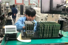 附图。