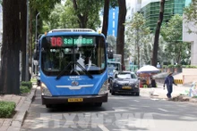 胡志明市目前拥有 138 条公交路线2209 辆公交车。