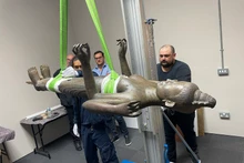 越南再接收一尊珍贵的杜尔加女神青铜雕像。