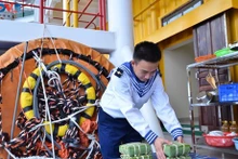 海军战士范文仁。（图片来源：越南之声）