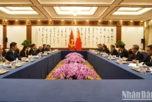 会谈场景。