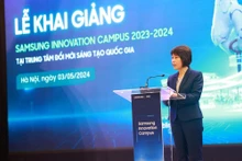 越南计划与投资部副部长阮氏碧玉在仪式上致开幕词。