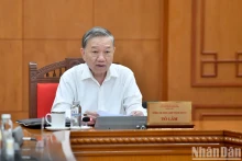 苏林总书记、国家主席在会上发表讲话。