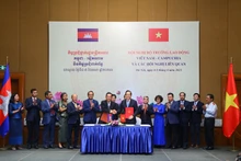 2022-2027年期间实施劳务合作谅解备忘录签订仪式。