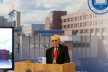 帕维尔·绥安博士。（图片来源：越通社）