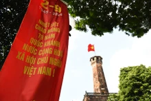 升龙皇城遗迹区从9月1日至2日每天9时30分至10时30分和15时至16时举行免费木偶戏，