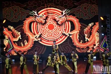 在莫斯科国立鲍曼技术大学就读的越南留学生举行了“越南日”文化、文艺和饮食交流活动。