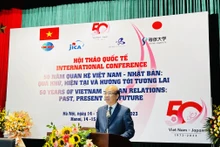 越南社科翰林院院长潘志孝致开幕辞。（图片来源：越南之声）