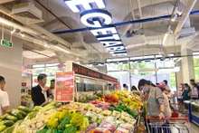 附图。