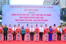 武文杰总理生平事迹图片展在胡志明市举行。（图片来源：越通社）