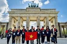 河内学生在国际数学奥林匹克竞赛中获得5枚金牌。