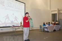 梅福勇大使在开幕式上发表讲话。（图片来源：越通社）