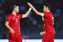 越南队在与中国香港队的友谊赛中以1-0获胜。