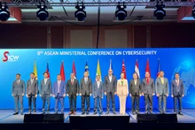 越南公安部副部长梁三光上将出席2023年新加坡国际网络安全周开幕仪式。（图片来源：人民公安报）
