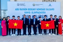 越南在第一届阿布•雷汗•比鲁尼国际化学奥林匹克竞赛中获团体第一名。