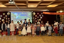 旅法越南人协会与越南文化中心联合举办中秋节活动。（图片来源：越通社）