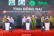 同奈省农业与农村发展厅同越南野生动物保护中心在吉仙国家公园联合举行研讨会，启动“同奈省与非法利用野生动物说不”的系列活动。