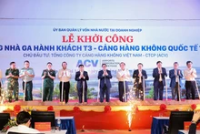 政府总理范明正下令开工兴建新山一国际机场3号航站楼。（图片来源：越通社）