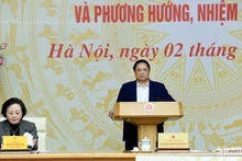 越南政府总理范明正主持召开越南政府行政改革指导委员会第七次会议。