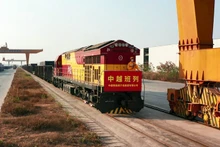 附图：越中班列。（图源：广西新闻网）