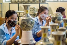 舟逗陶瓷：传播越南文化精髓之桥