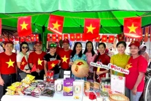 越南驻斯里兰卡大使馆参加活动。（图片来源：越通社）
